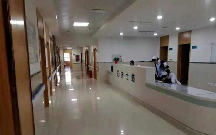 電子廠門